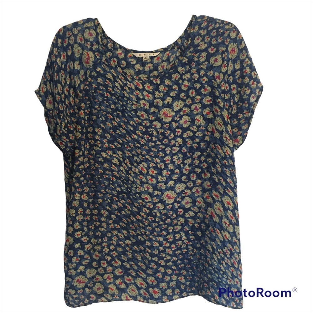 CABI Blue Watercolor Floral Tulip Crossover Button Back Top Blouse sz M